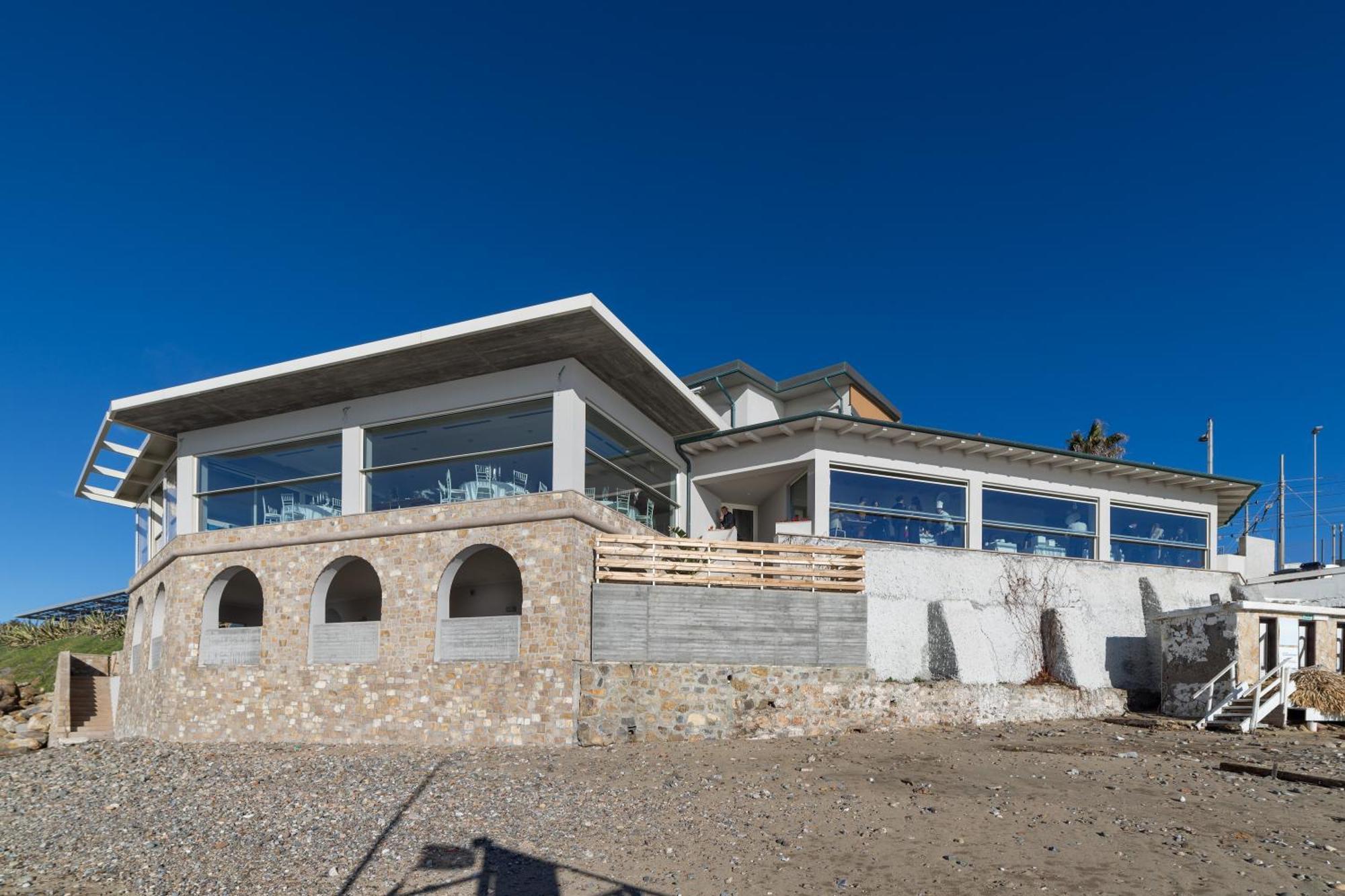Le Suites Sul Mare Di Esterina Civitavecchia Exterior photo